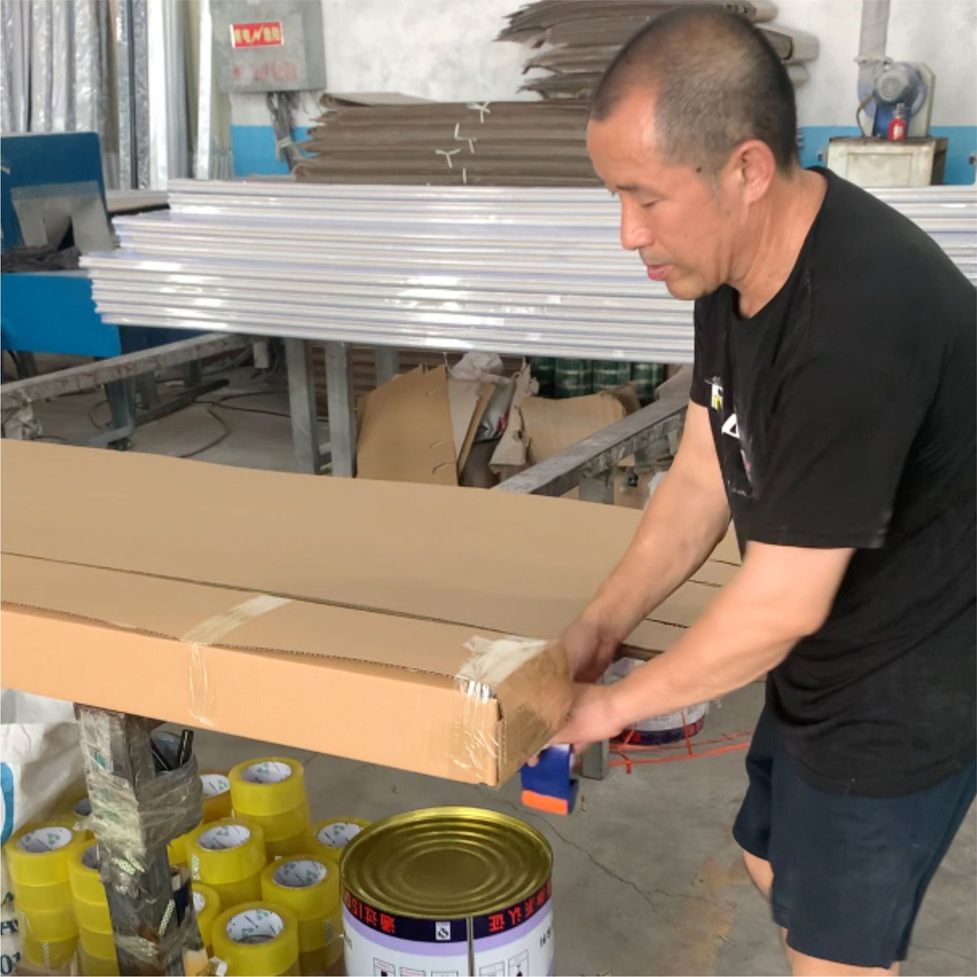 Packaging
(TileTrim)